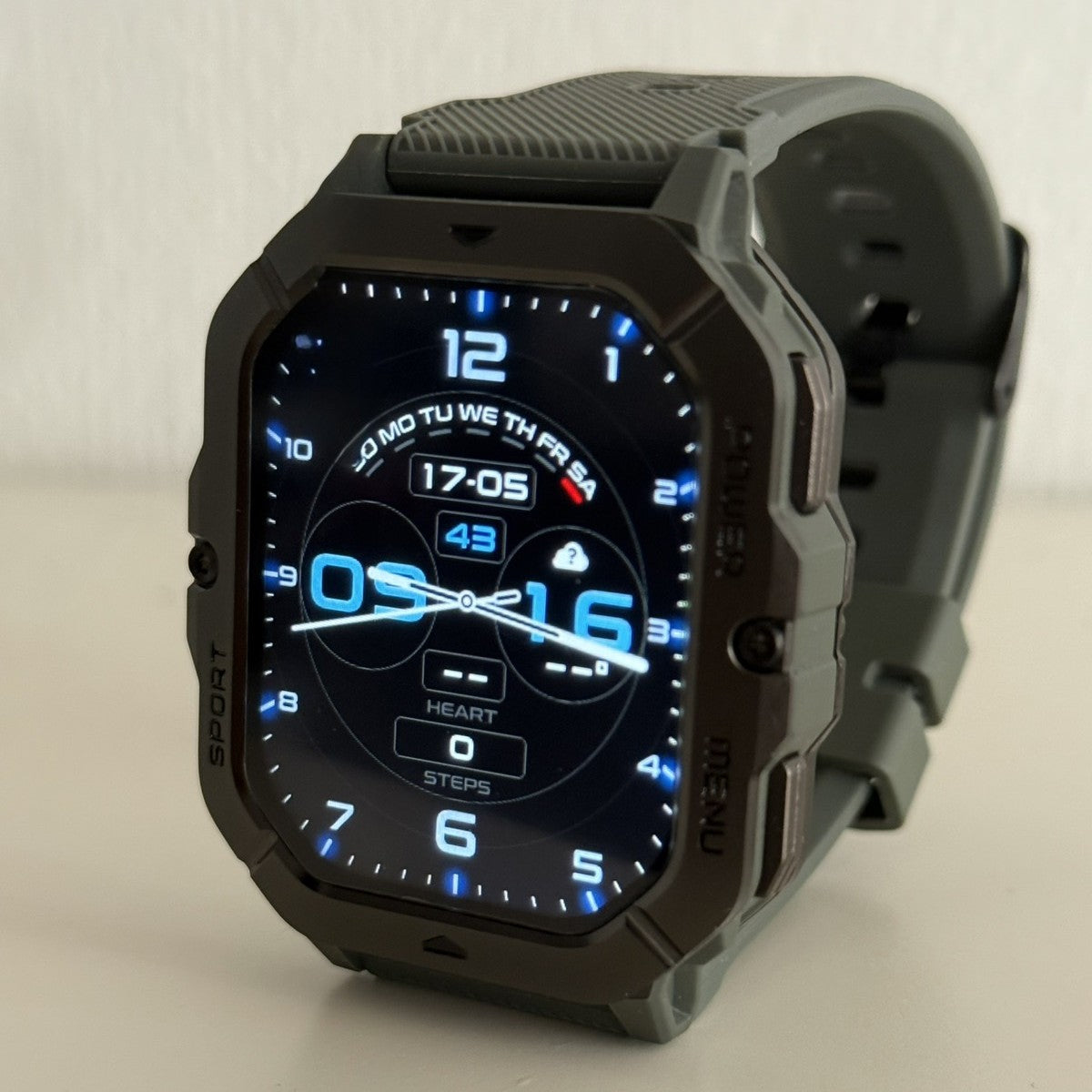 Smartklokke for Aktive Mennesker – Vanntett og Stilig | Solid Watch