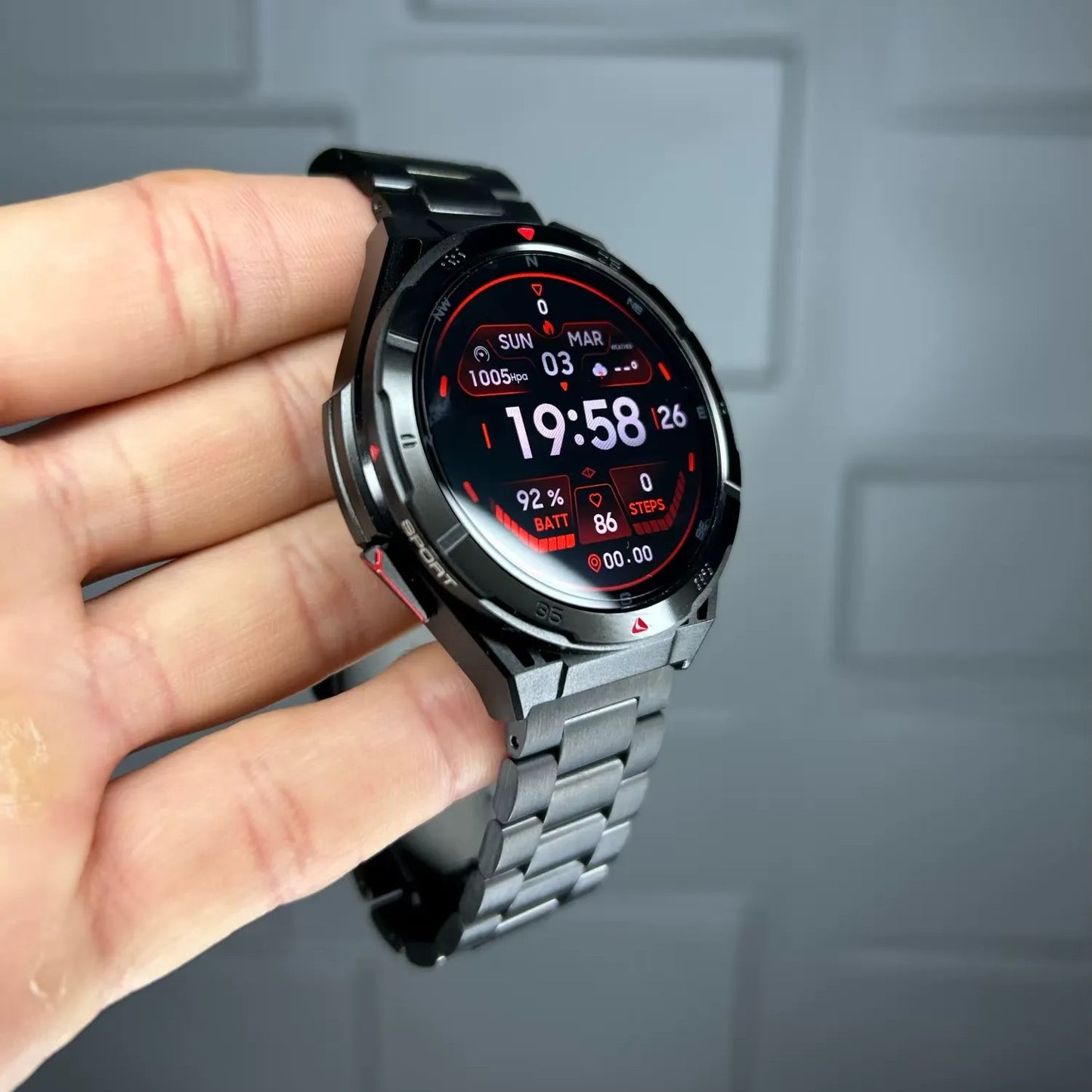 Smartklokke med GPS, AMOLED-skjerm og Bluetooth-samtaler – perfekt for sport og hverdag